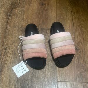 ROAM pastel soft colorful striped slide sandals size 39